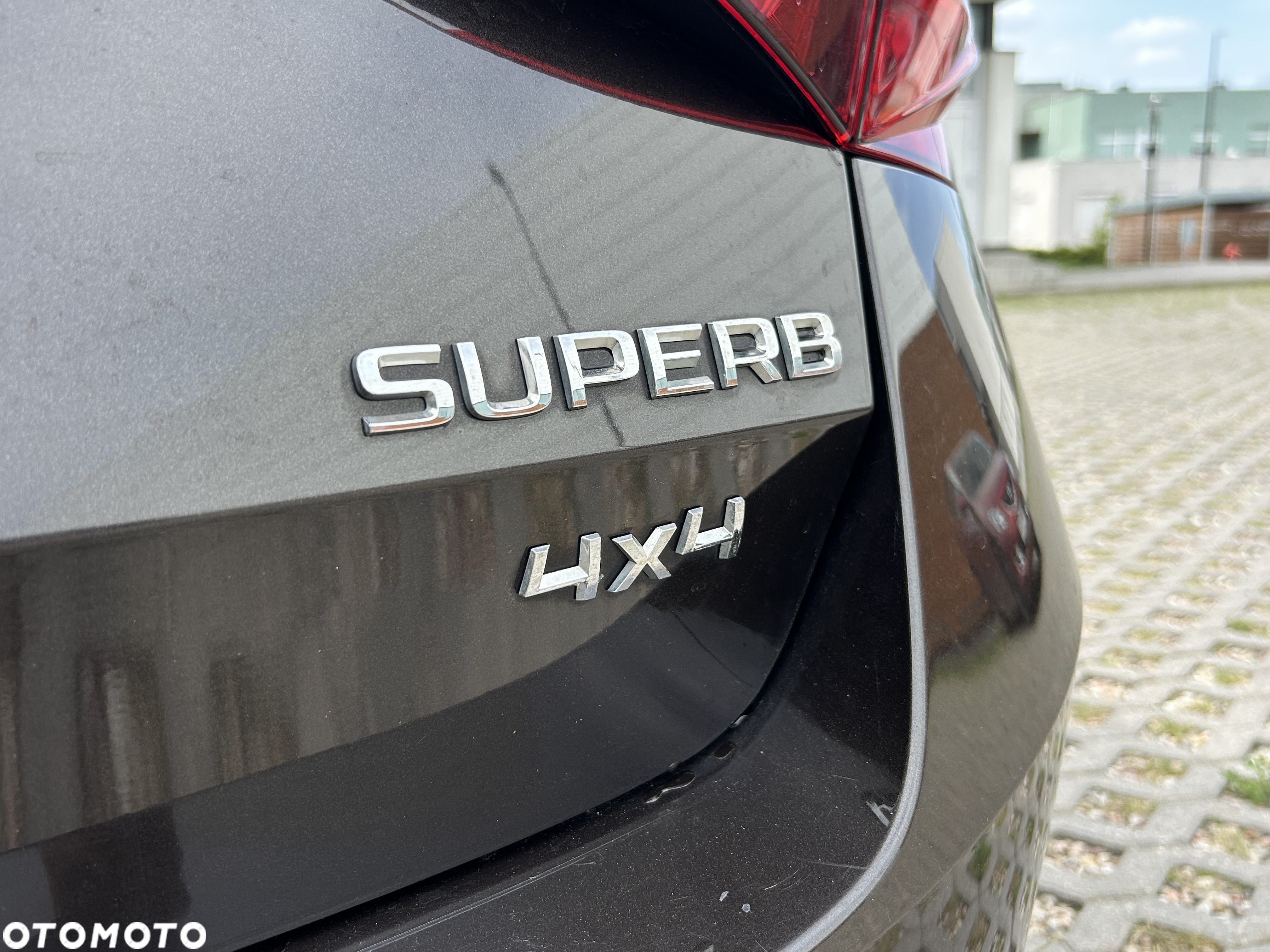 Skoda Superb 2.0 TSI 4x4 L&K DSG - 22