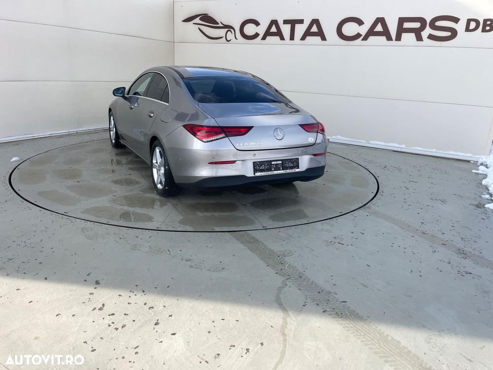 Mercedes-Benz CLA 180 d - 11