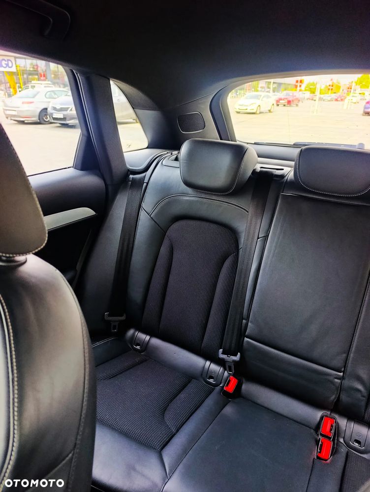 Audi Q3 - 18