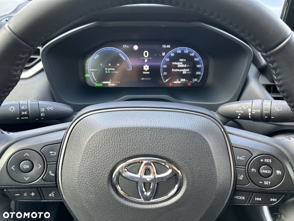Toyota RAV4 - 13