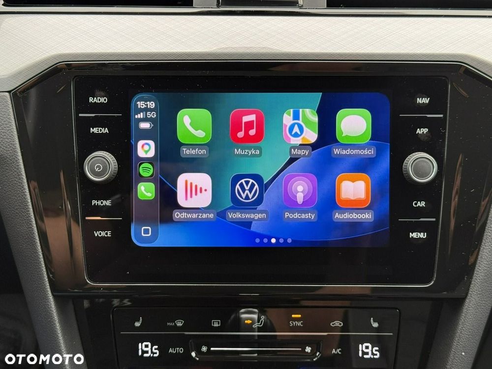 Volkswagen Passat Variant 2.0 TDI SCR Business DSG - 26