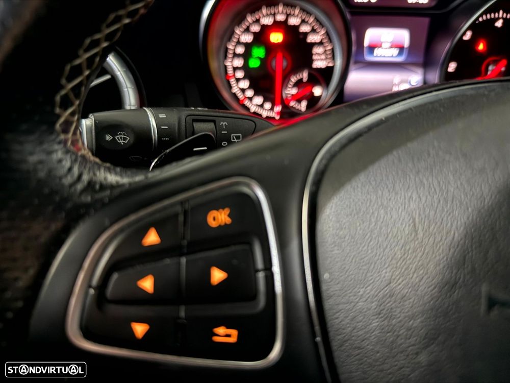 Mercedes-Benz CLA 180 d Shooting Brake Urban Aut. - 18