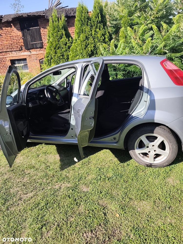 Fiat Grande Punto 1.2 8V - 5