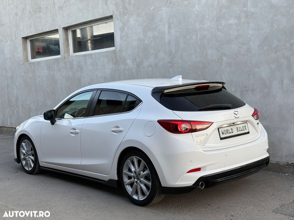 Mazda 3 G120 Revolution Top - 17
