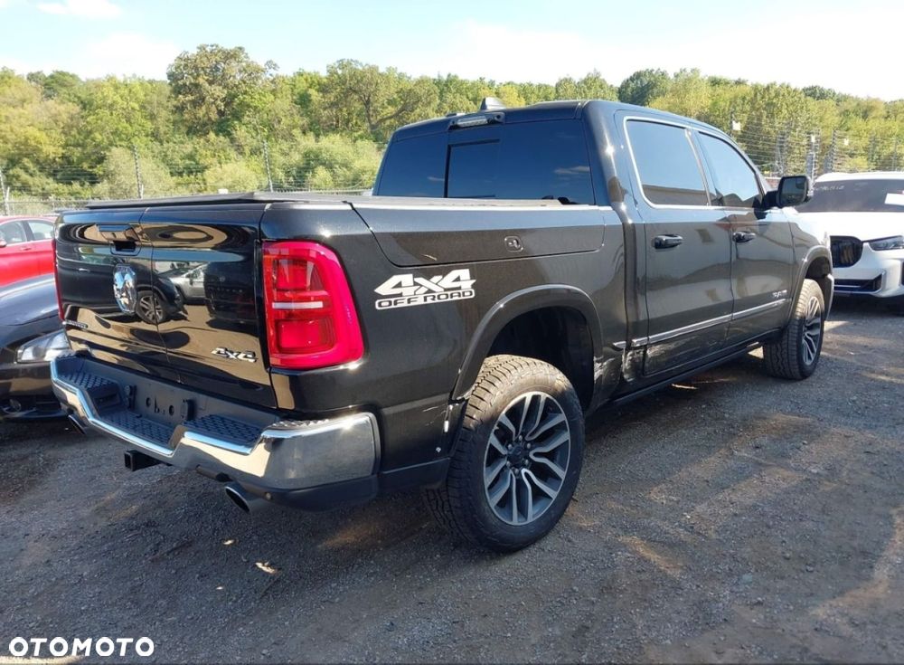 RAM 1500 - 7