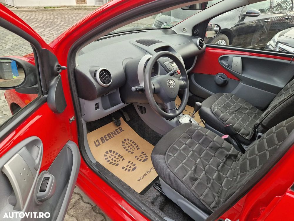 Toyota Aygo 1.0 Aut Luna - 8