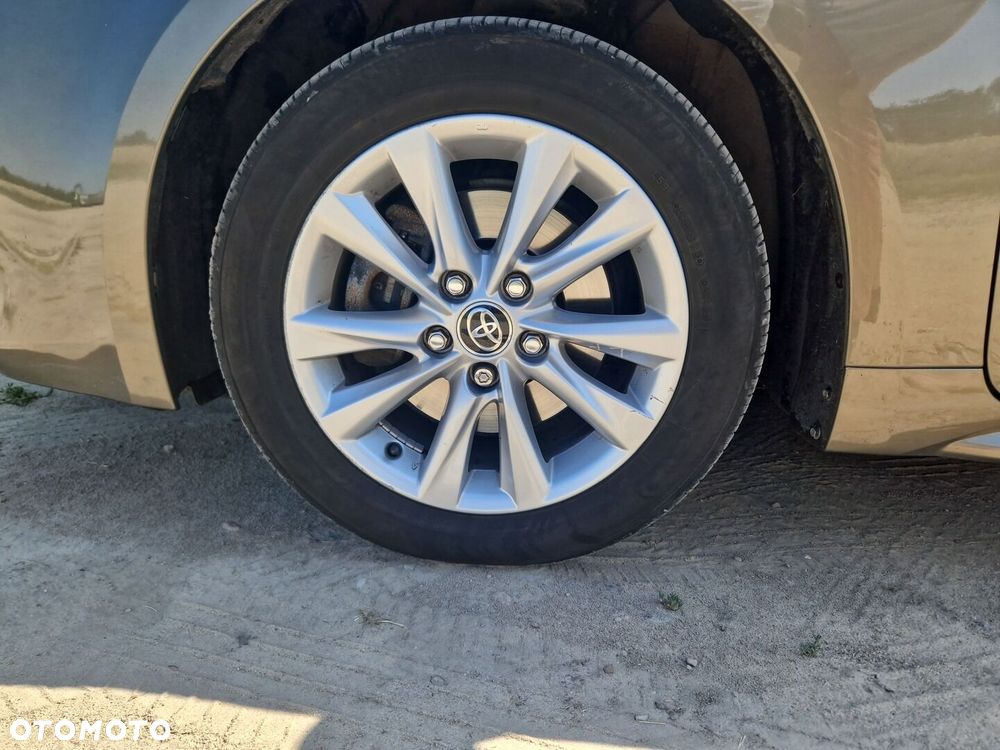 Toyota Corolla 2.0 Hybrid Comfort - 22