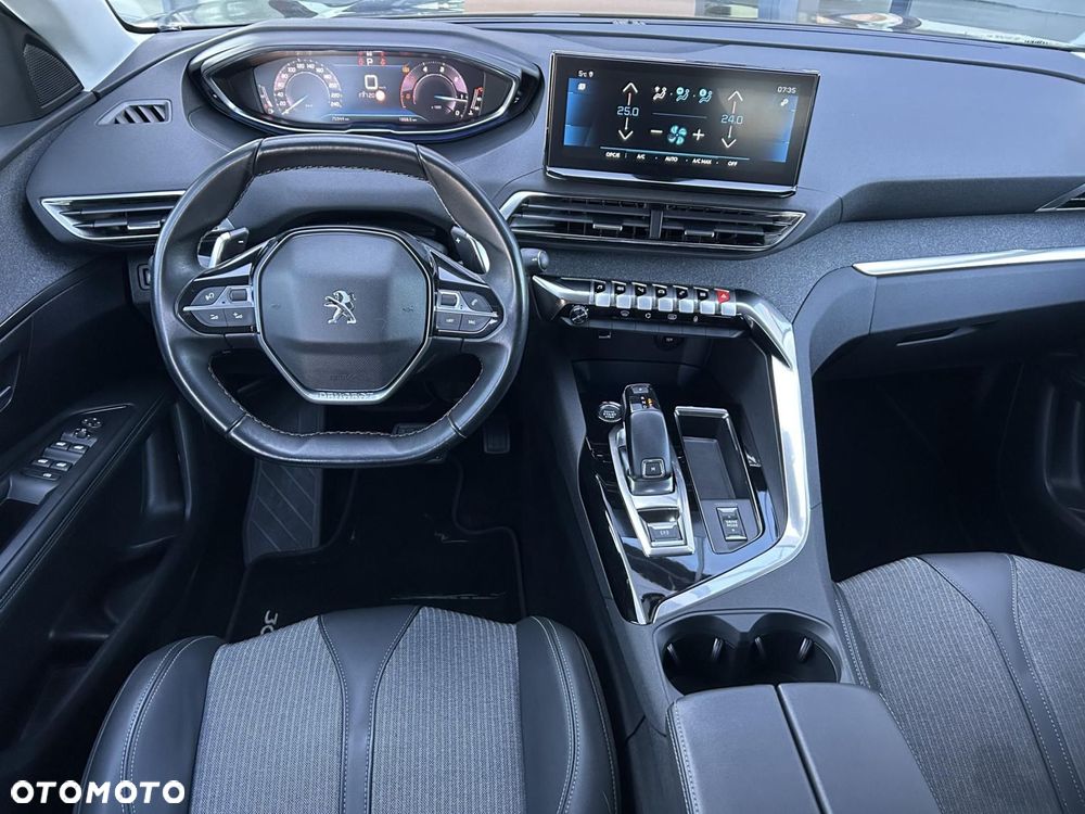 Peugeot 3008 1.5 BlueHDi Allure Pack S&S EAT8 - 17