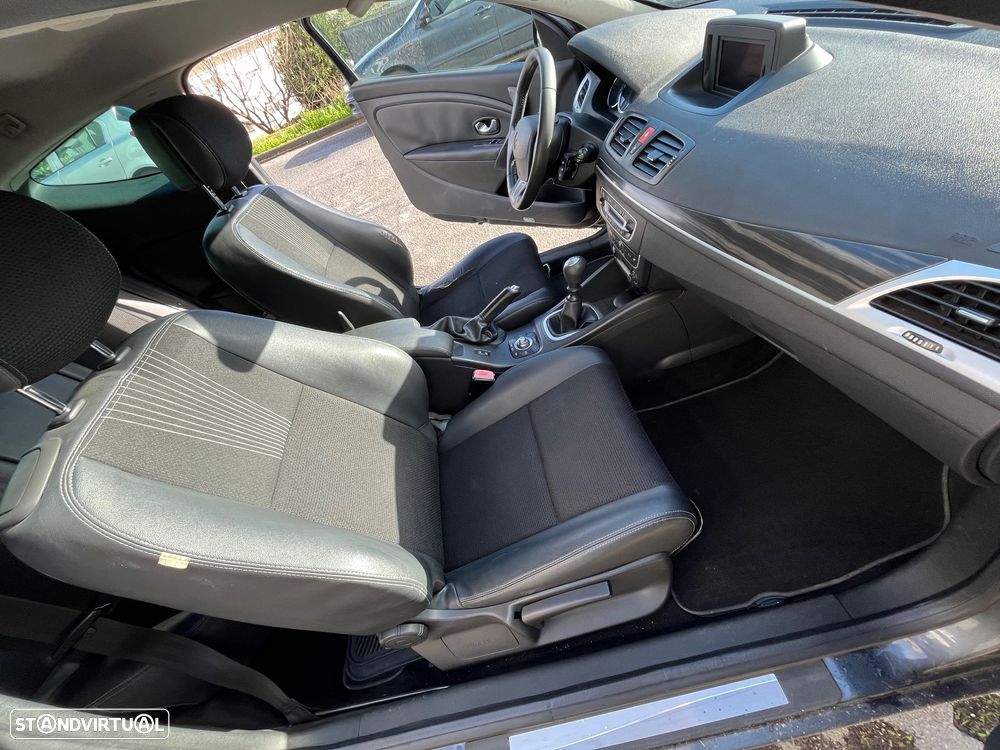 Renault Mégane Coupe 1.5 dCi Dynamique - 8