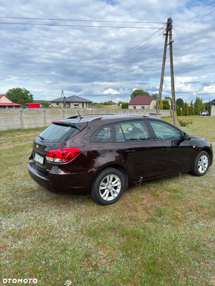 Chevrolet Cruze - 4