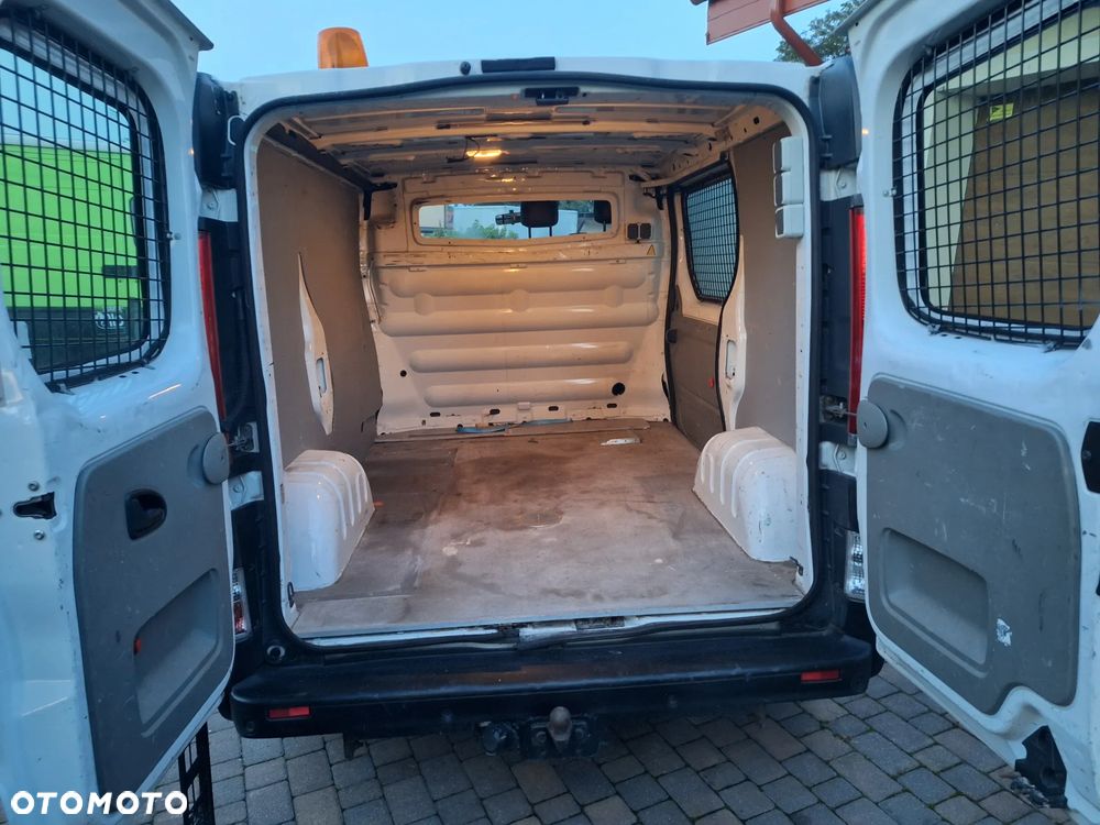Renault Trafic - 8