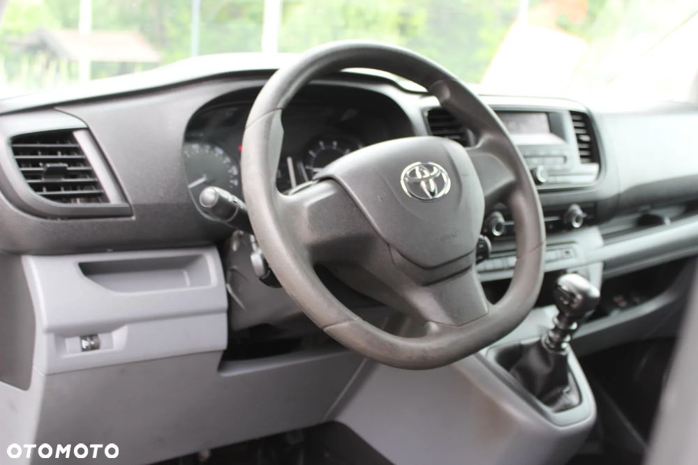 Toyota Proace - 15