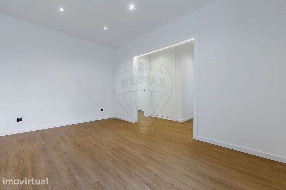 Apartamento T2 para arrendamento - Grande imagem: 3/23