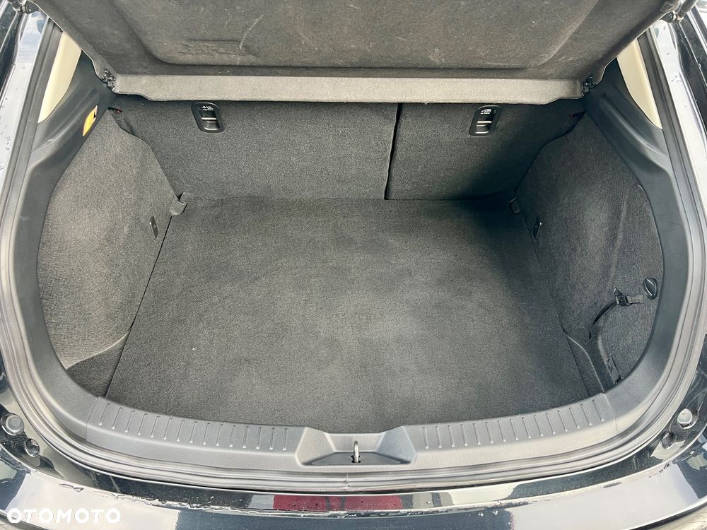 Mazda 3 SKYACTIV-G 120 Center-Line - 28