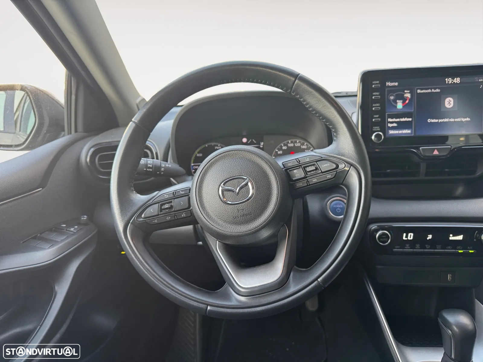 Mazda 2 - 13