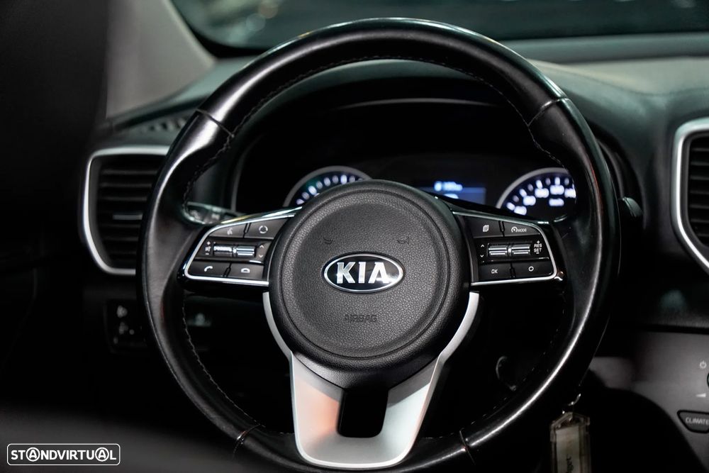 Kia Sportage 1.6 CRDI ISG Tech - 17