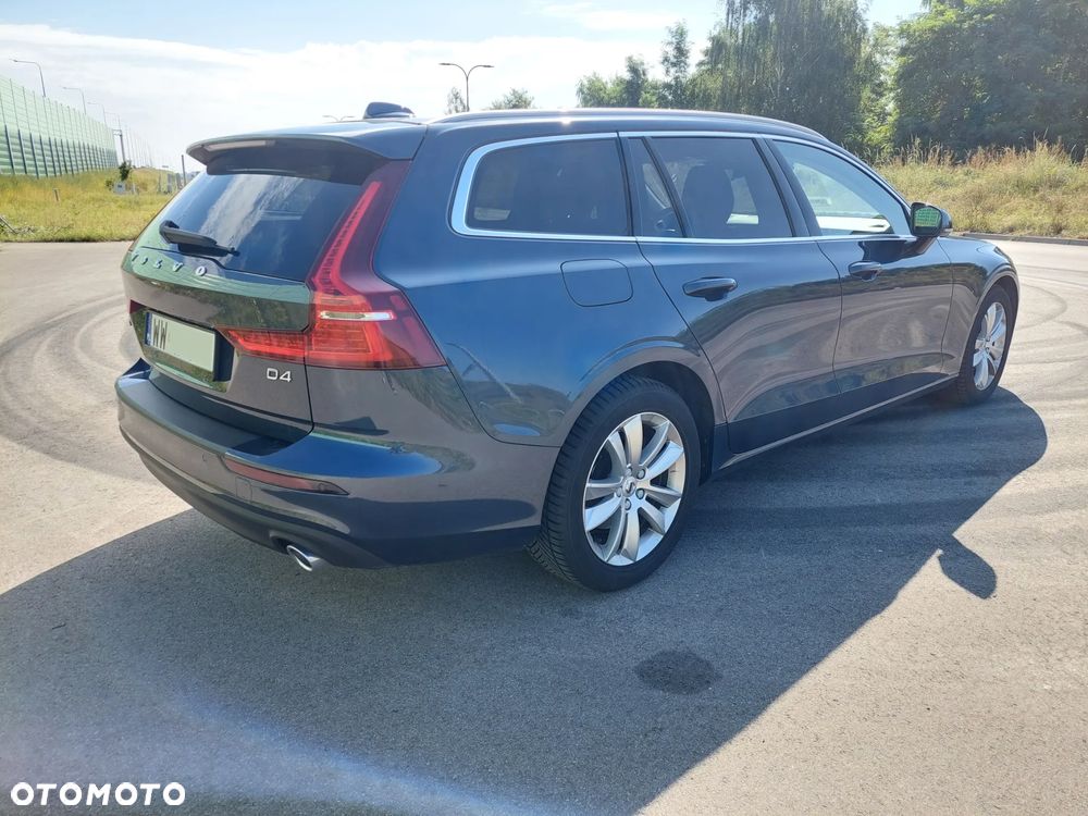 Volvo V60 D4 Momentum Pro - 6