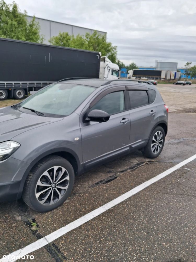 Nissan Qashqai 2.0 Tekna CVT - 3