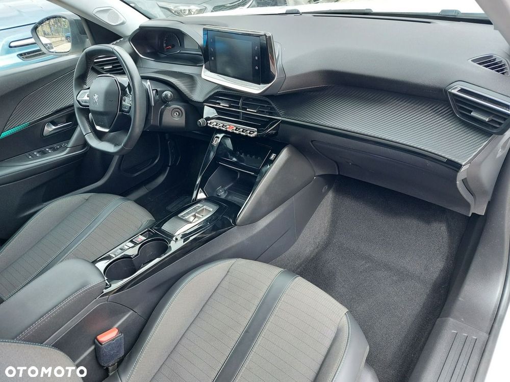 Peugeot 2008 - 16