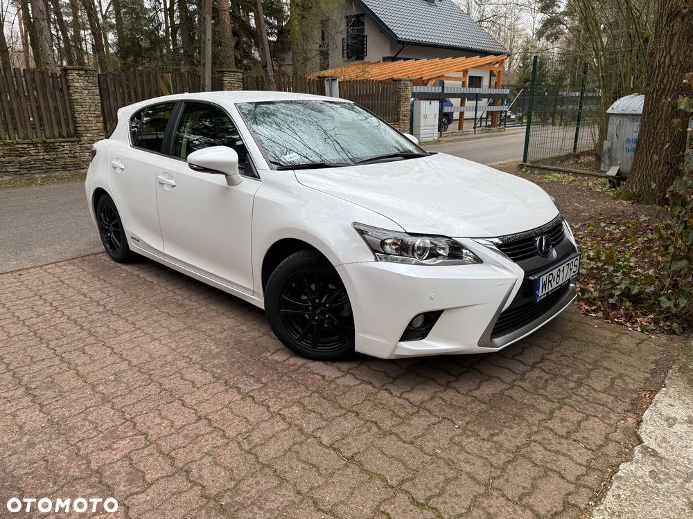 Lexus CT 200h Elegance EU6 - 1