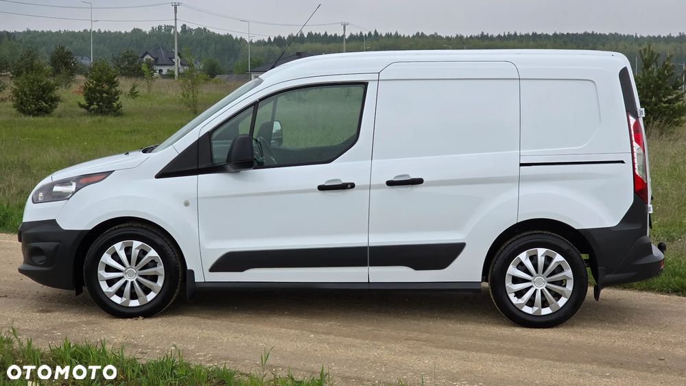 Ford Transit Connect - 9