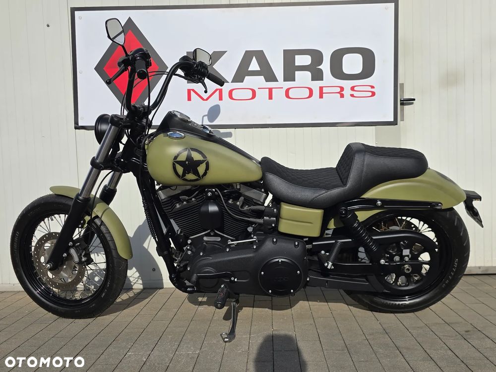 Harley-Davidson Dyna Street Bob - 11