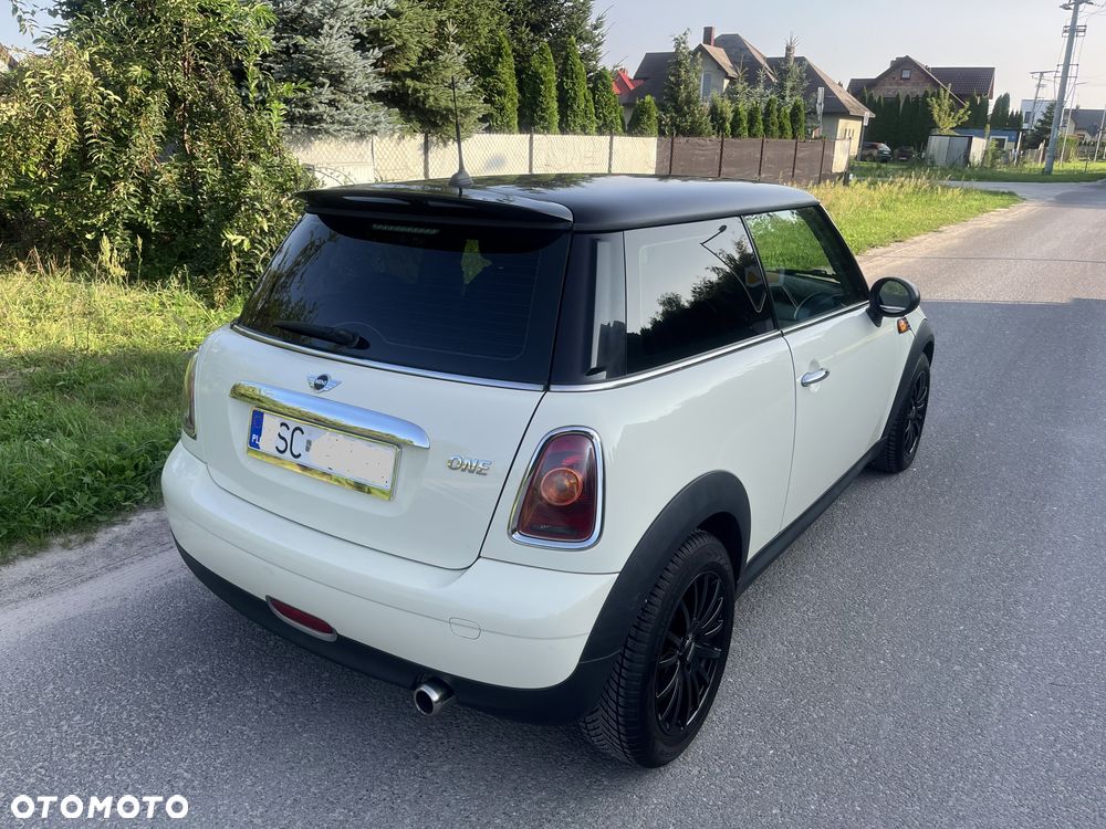 MINI ONE - 6