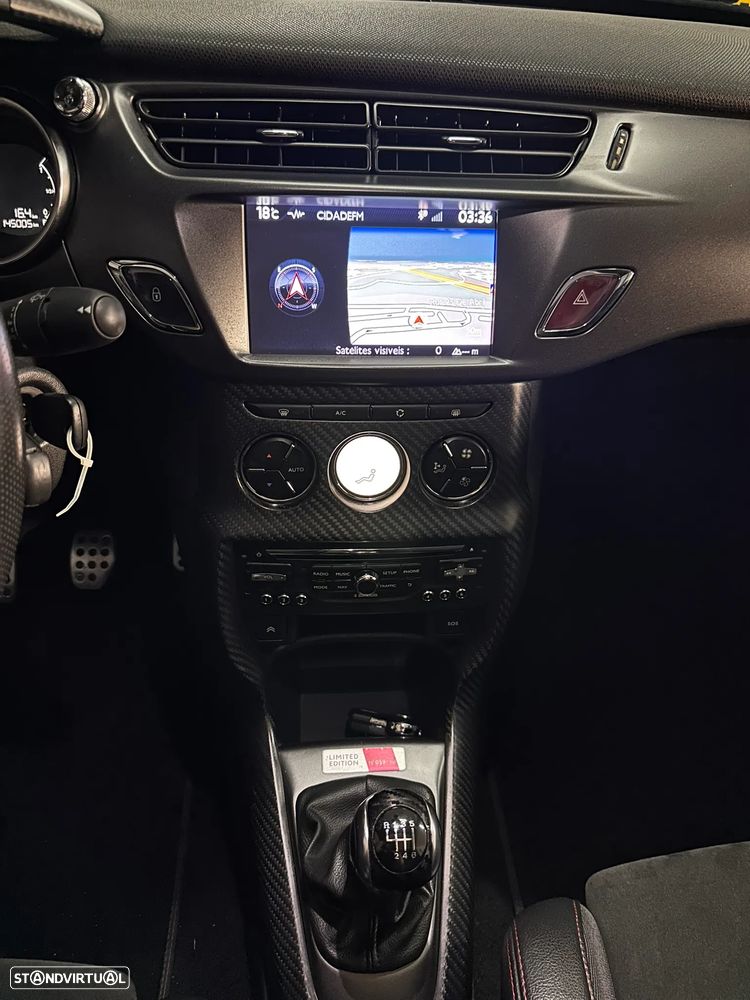 Citroën DS3 1.6 THP Racing - 13