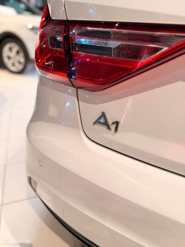 Audi A1 Sportback 25 TFSI Advanced - 13