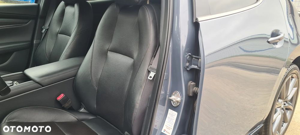 Mazda 3 - 13