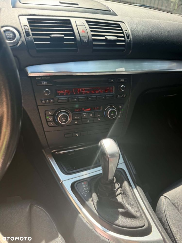BMW Seria 1 118d DPF - 6