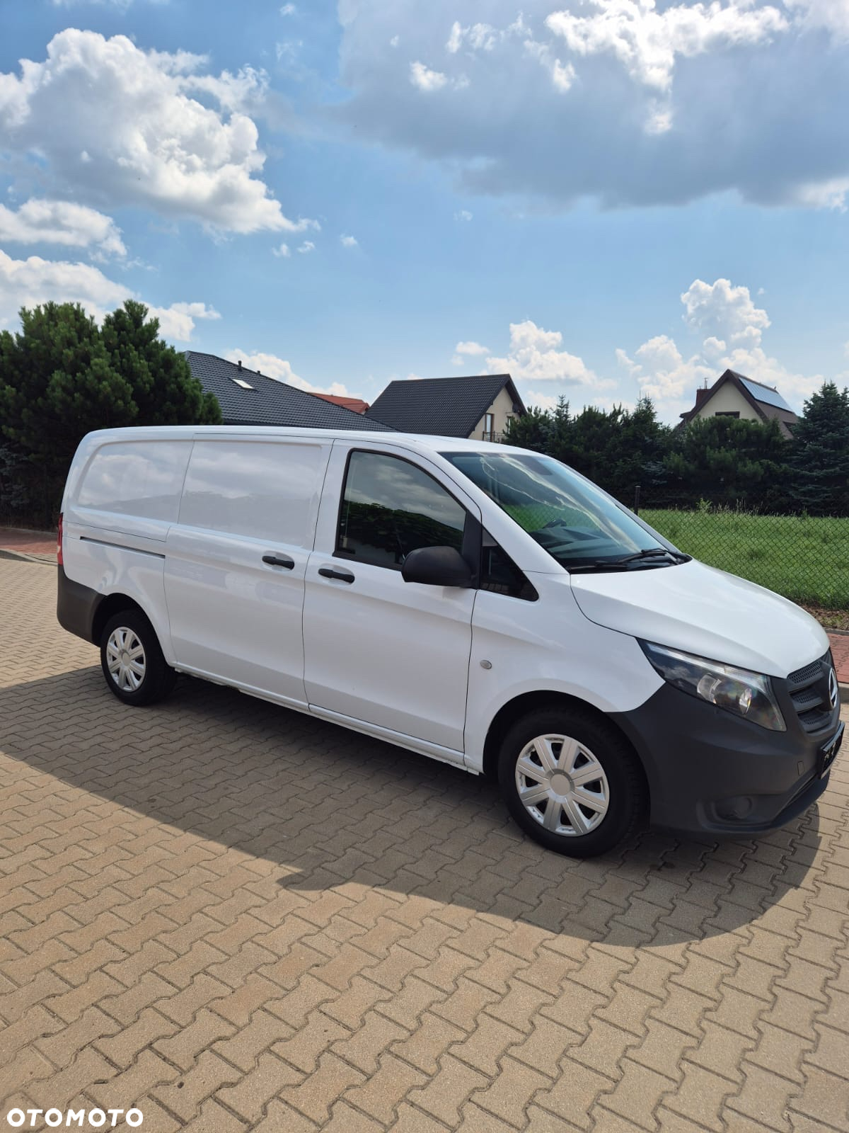Mercedes-Benz Vito 2017r Long Klima Super stan - 4