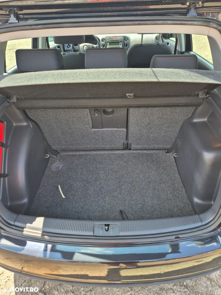 Volkswagen Golf Plus 1.6 FSI Comfortline - 6