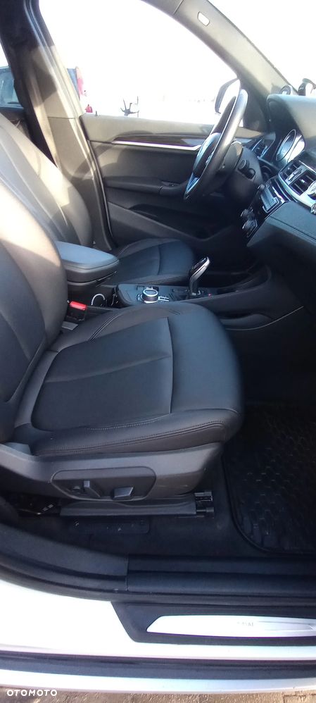 BMW X1 xDrive25i Sport Line - 12