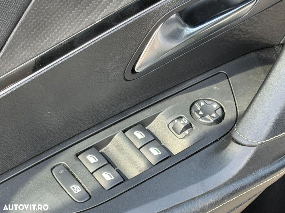 Peugeot 2008 1.2L PureTech 130 S&S EAT8 GT - 12