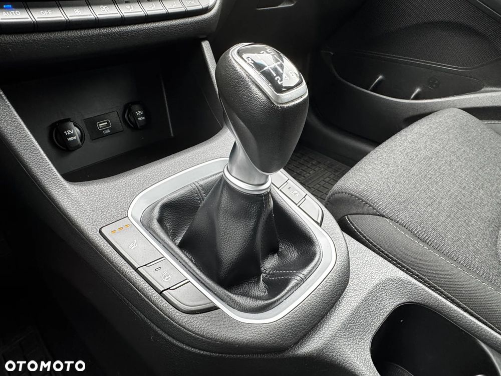 Hyundai i30 1.5 DPI Smart - 13