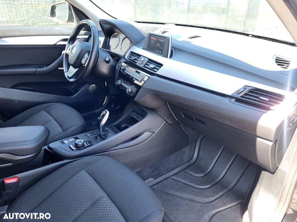 BMW X1 sDrive18d AT - 11