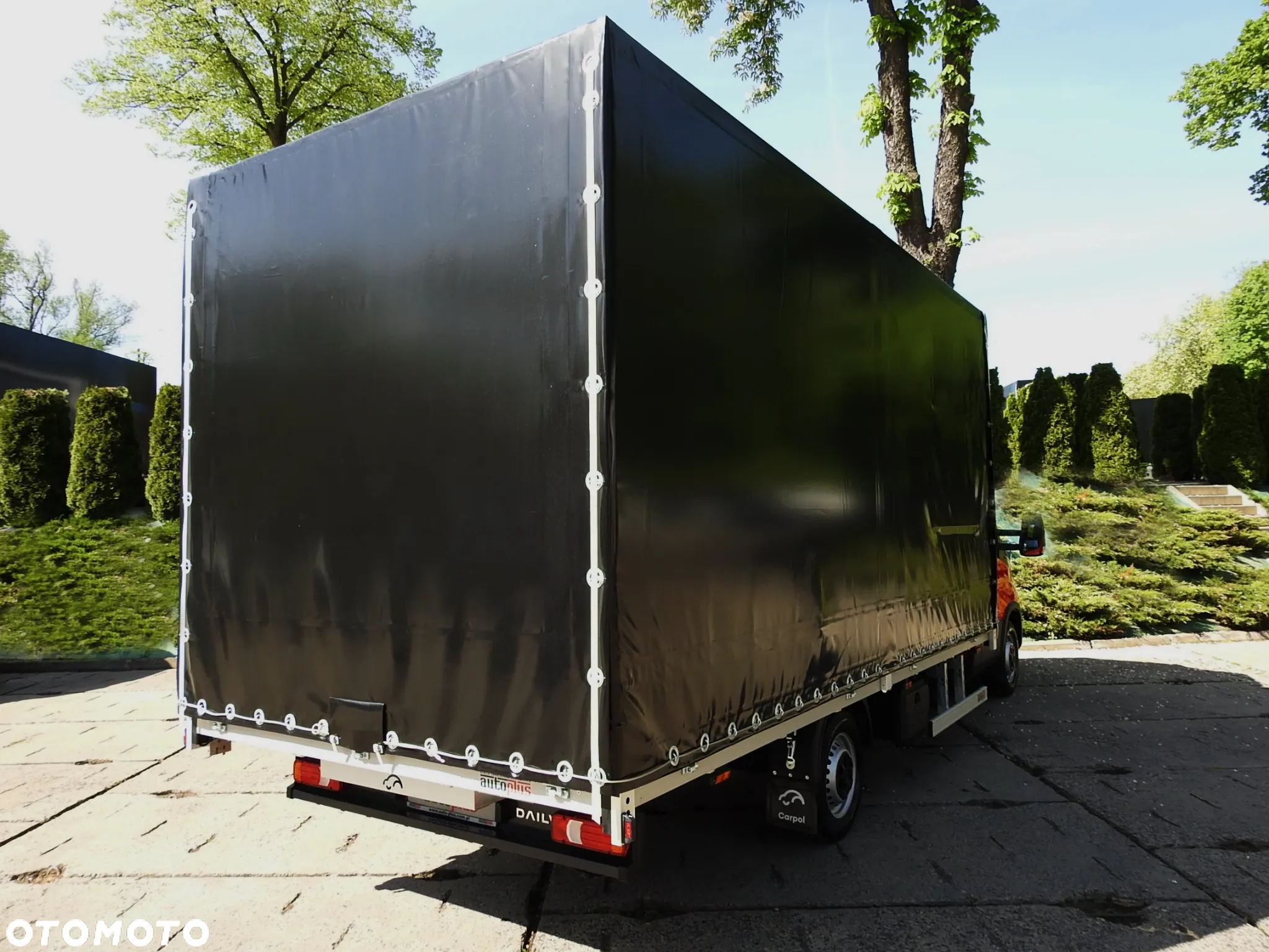 Iveco DAILY NOWY 35S18 CONNECT PLANDEKA 10 PALET WEBASTO KLIMATYZACJA TEMPOMAT NAWIGACJA LEDY ASO  180KM [ 500249 ] - 4