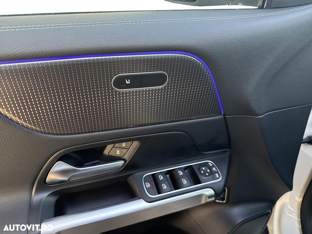 Mercedes-Benz EQB 300 4MATIC - 16