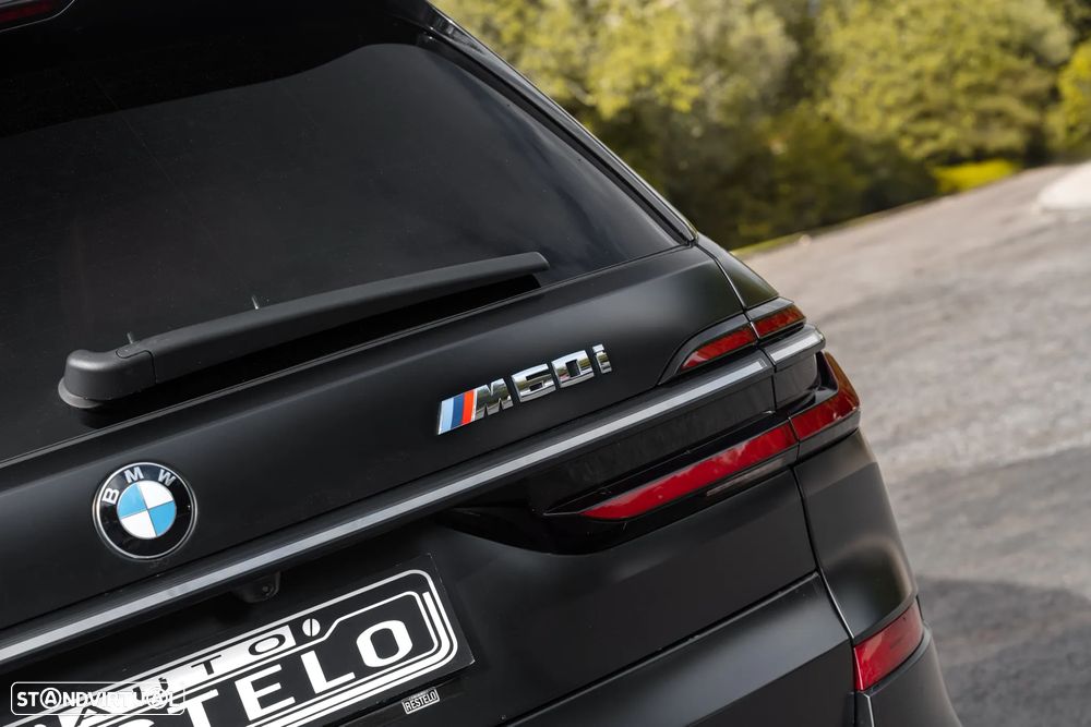 BMW X7 M M60i Pack Desportivo Pro - 11