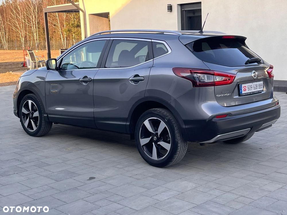 Nissan Qashqai 1.6 dCi Xtronic TEKNA+ - 7