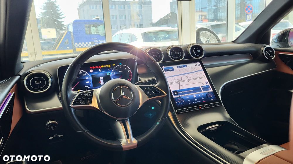 Mercedes-Benz GLC ver-200-4--matic - 10