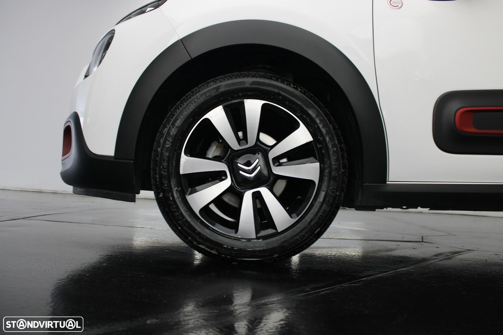 Citroën C3 1.2 PureTech C-Series - 27