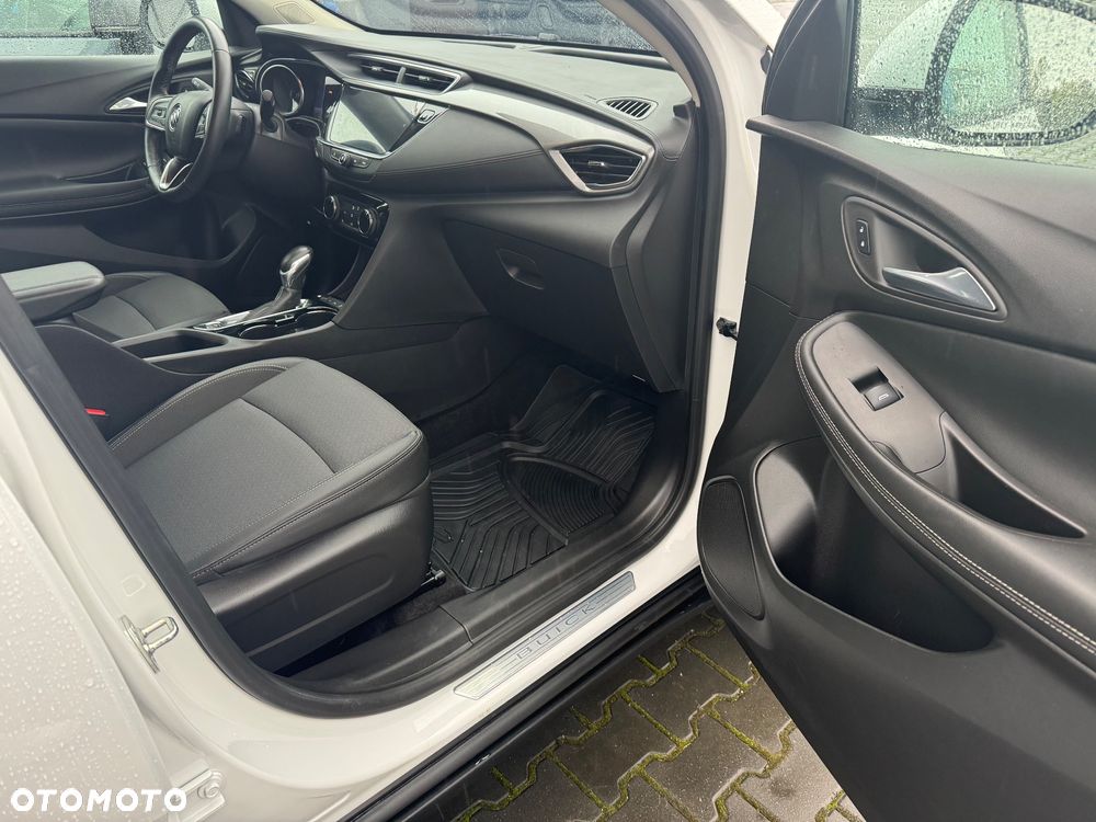 Buick Encore - 15