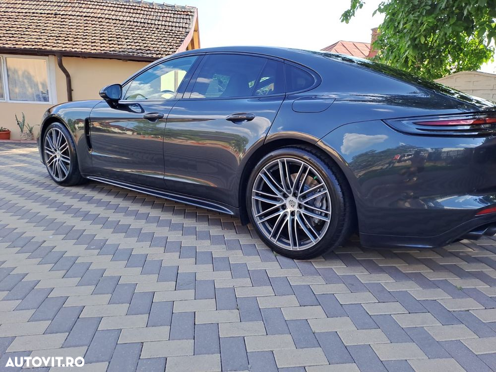 Porsche Panamera 4S E-Hybrid - 3