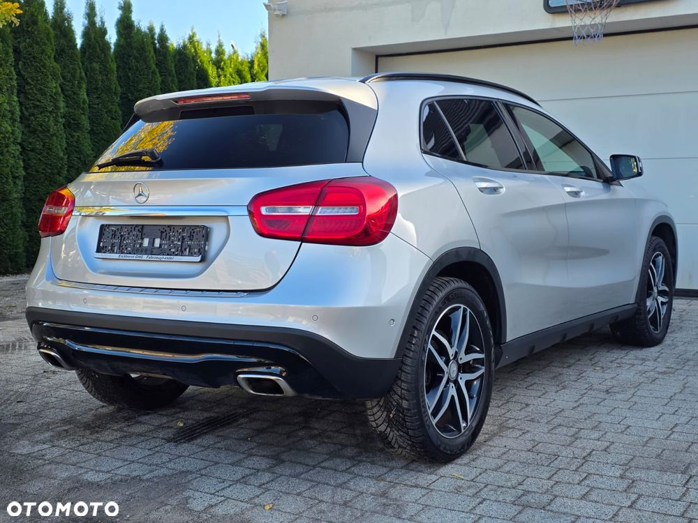 Mercedes-Benz Gla 2016 photo 4