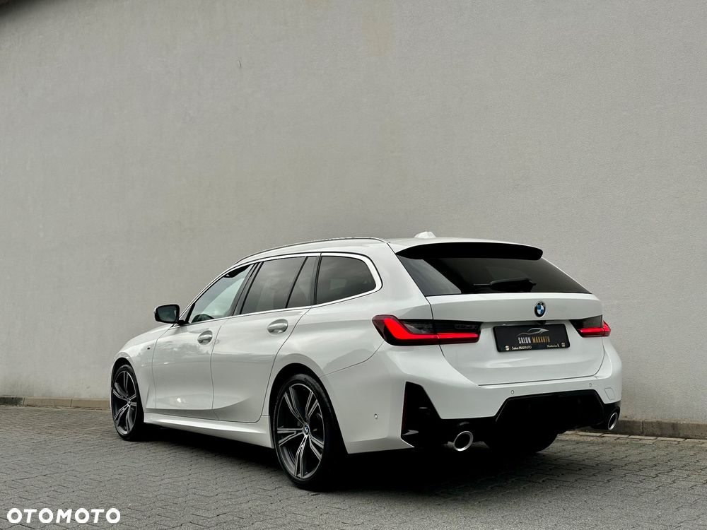 BMW Seria 3 320d xDrive M Sport - 11