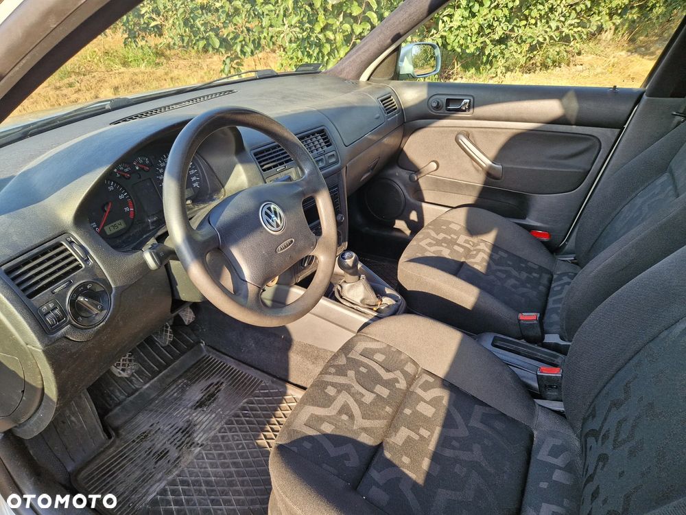 Volkswagen Bora 1.6 Basis - 8