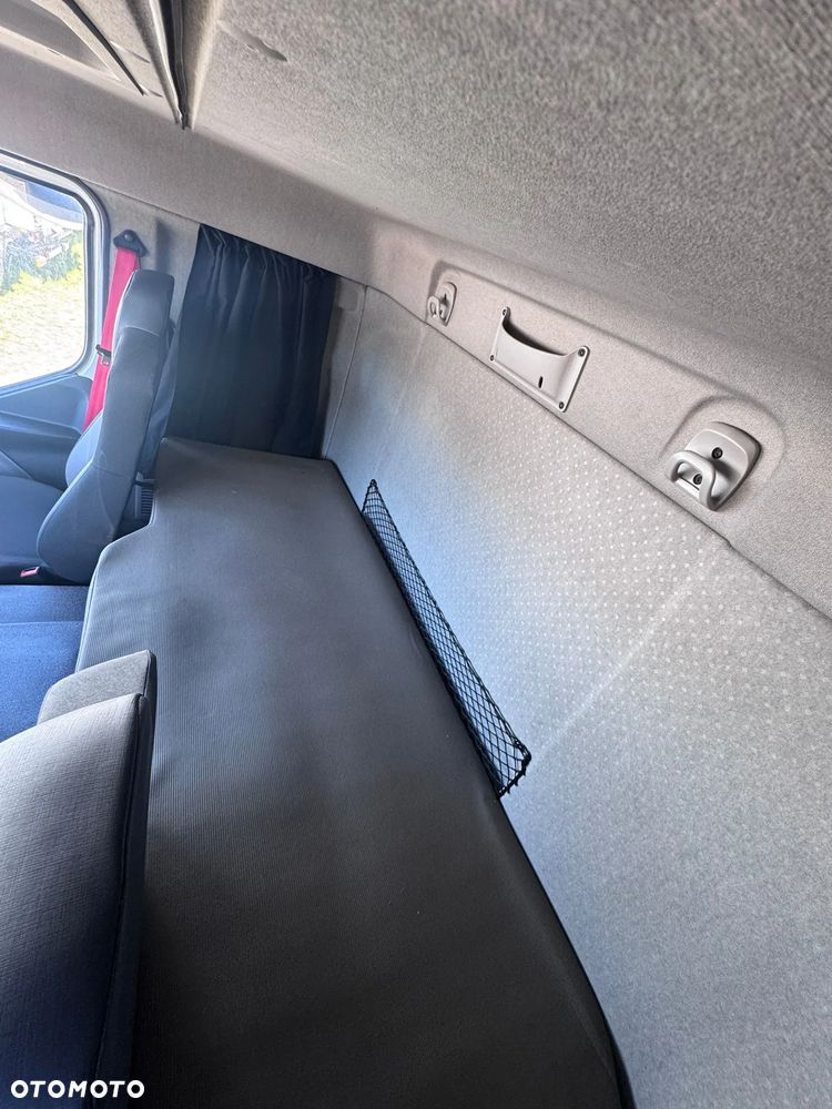 Renault D26 320 (160) - 11