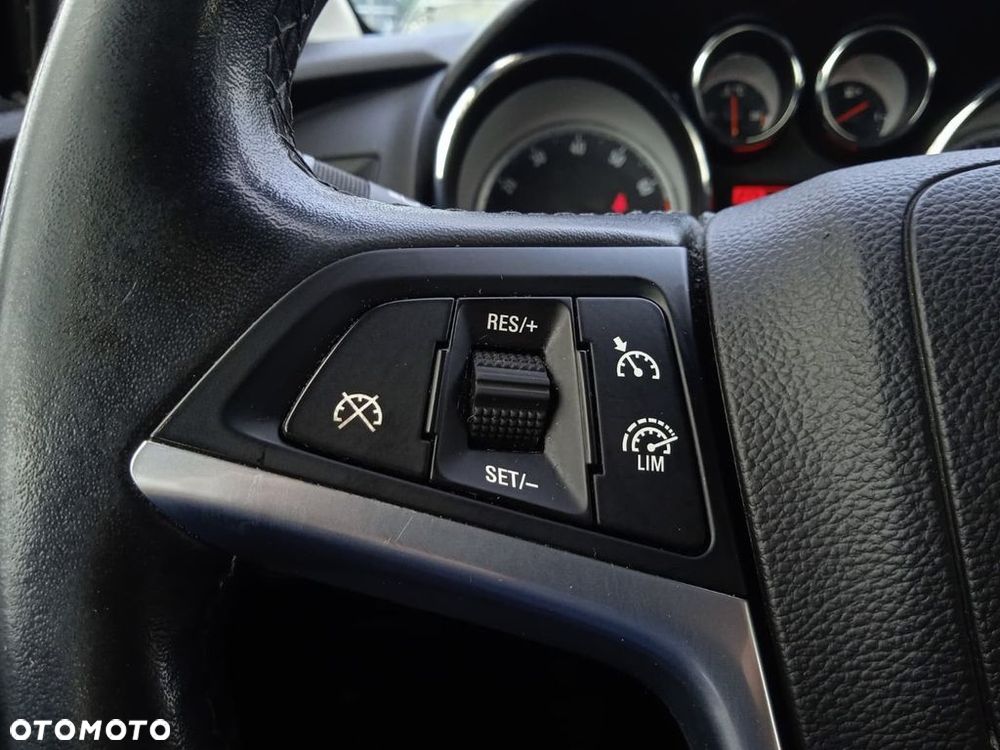 Opel Astra 1.4 T EU6 - 15